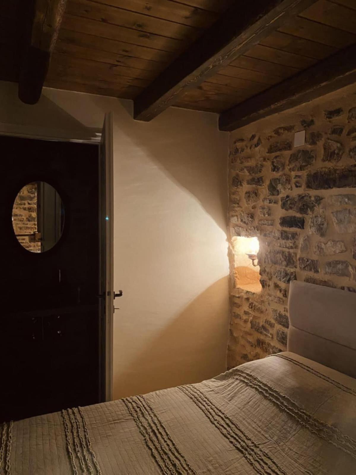 Guesthouse Amalia Kalesménon Extérieur photo