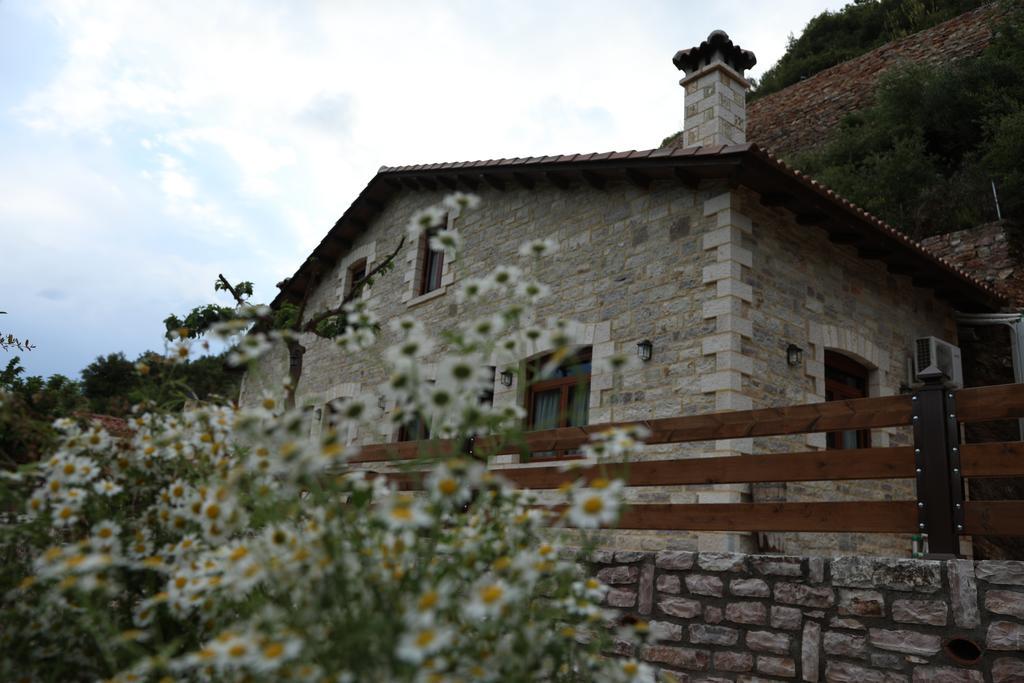 Guesthouse Amalia Kalesménon Extérieur photo