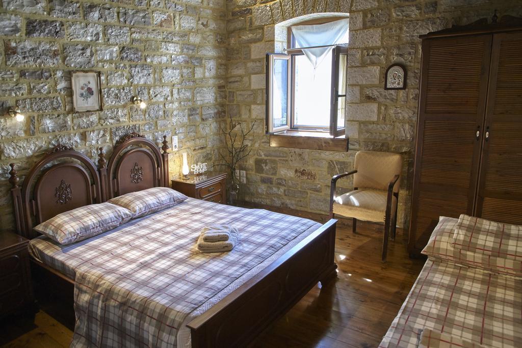 Guesthouse Amalia Kalesménon Extérieur photo